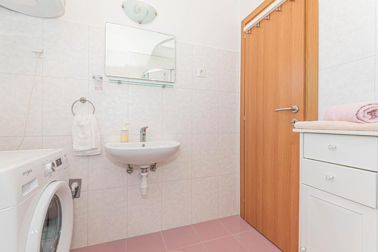 Apartment Milka Zaton  Luaran gambar